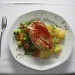 Schlossbrauerei Weinberg - Erste Ooe. Gasthausbrauerei Herberg 3*