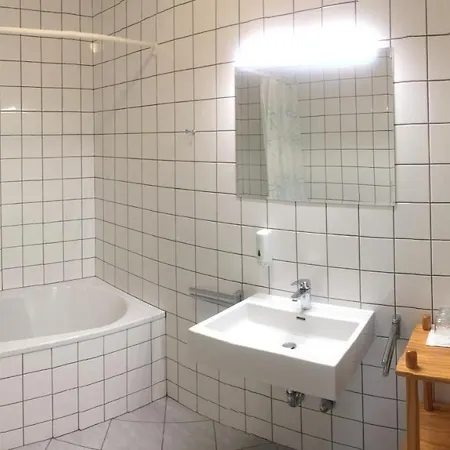 Schlossbrauerei Weinberg - Erste Ooe. Gasthausbrauerei 3* Kefermarkt