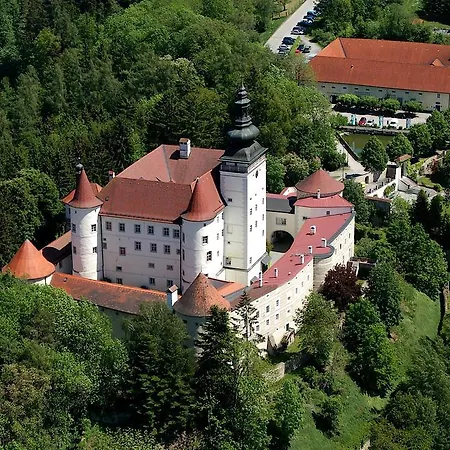 Fogadó Schlossbrauerei Weinberg - Erste Ooe. Gasthausbrauerei 3*