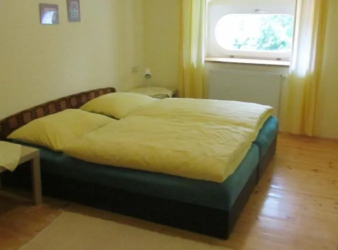 Schlossbrauerei Weinberg - Erste Ooe. Gasthausbrauerei 3* Kefermarkt