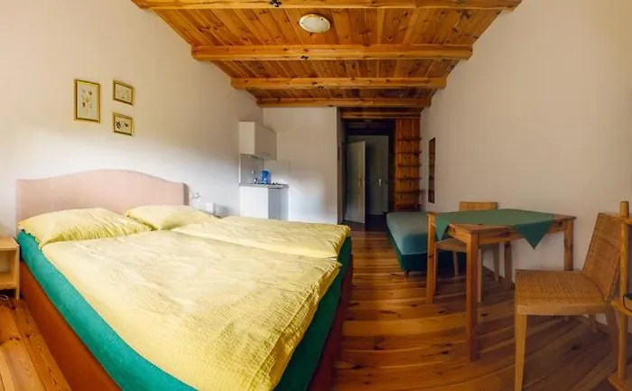 Schlossbrauerei Weinberg - Erste Ooe. Gasthausbrauerei 3* Kefermarkt