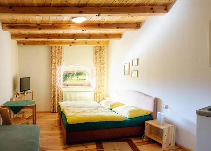 Schlossbrauerei Weinberg - Erste Ooe. Gasthausbrauerei Kefermarkt