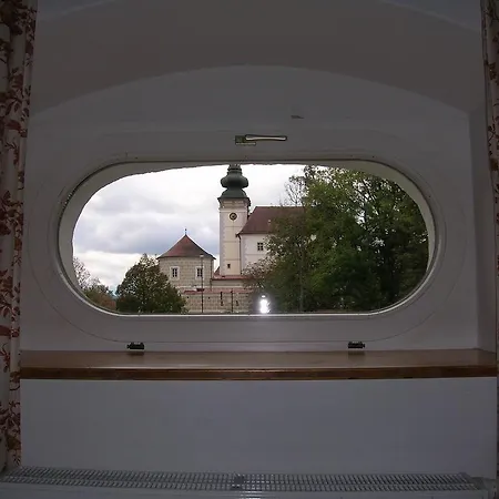 Schlossbrauerei Weinberg - Erste Ooe. Gasthausbrauerei Kefermarkt