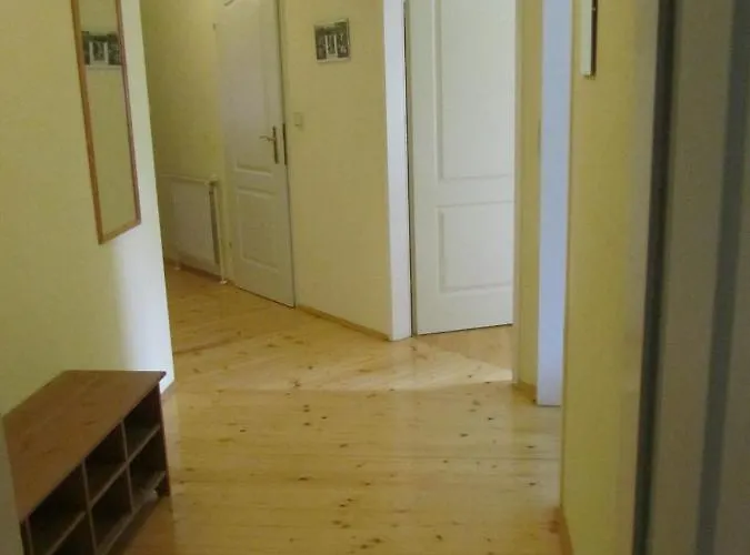 Han/Misafirhane Schlossbrauerei Weinberg - Erste Ooe. Gasthausbrauerei 3*