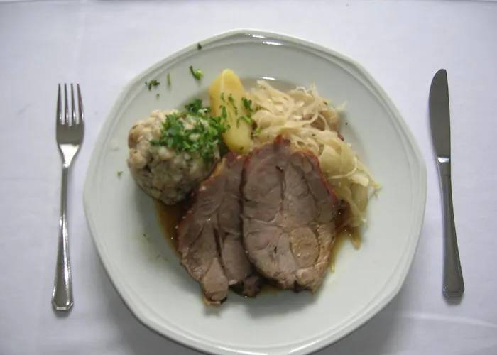 Schlossbrauerei Weinberg - Erste Ooe. Gasthausbrauerei 3*